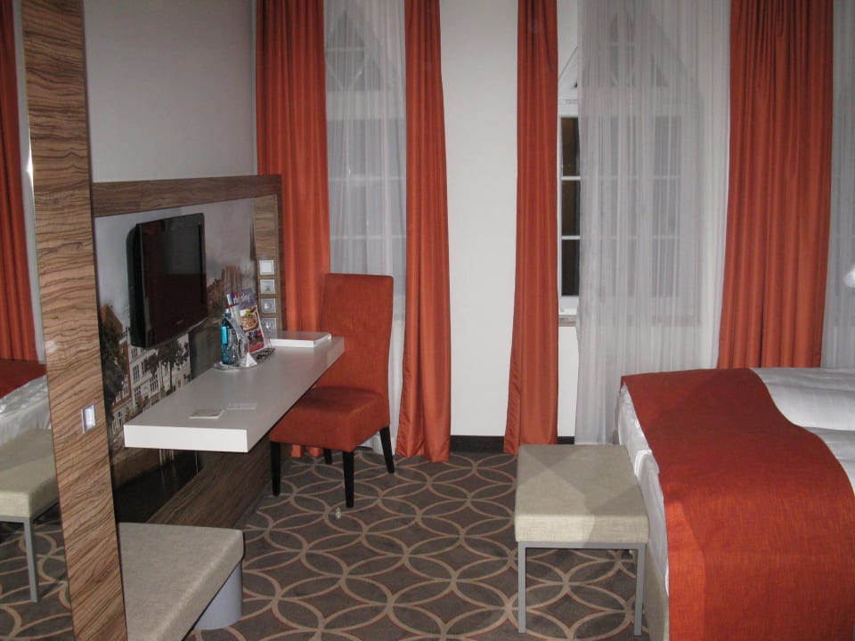 Zimmer H+ Hotel Lübeck