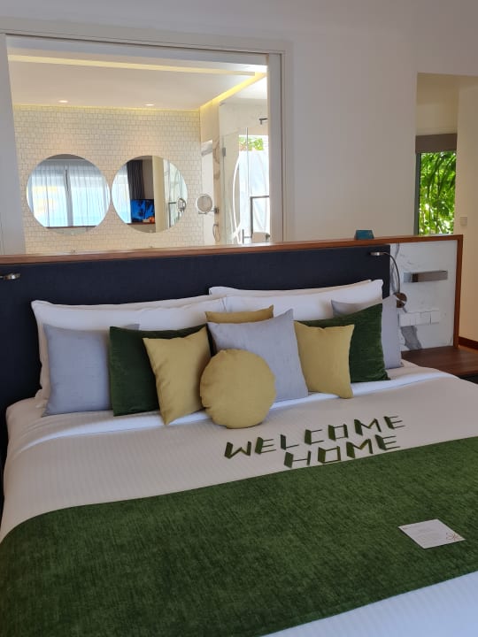 Zimmer Outrigger Maldives Maafushivaru Resort