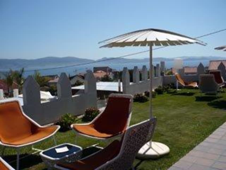 Vor der Poolbar Augusta Spa Resort