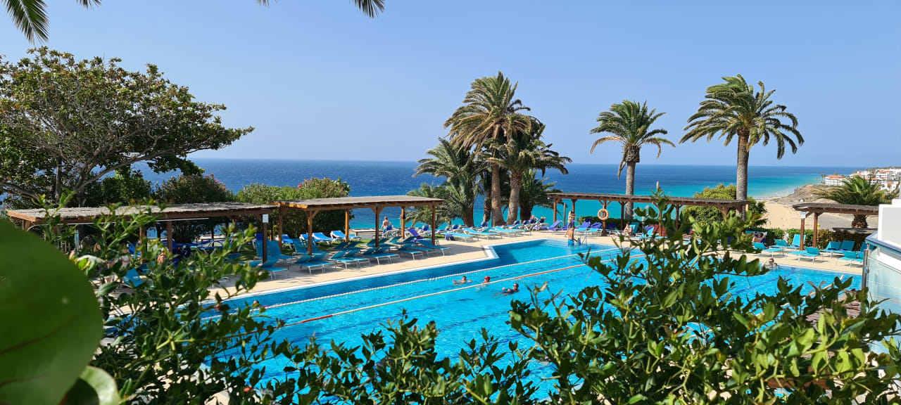 Pool ROBINSON ESQUINZO PLAYA