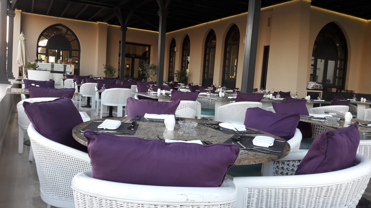Gastro Salalah Rotana Resort