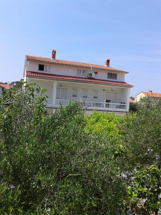 Außenansicht Ferienhaus Perkic 2 Wohnungen