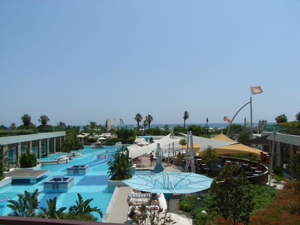 Terrasse mit Poolsicht TUI BLUE Side