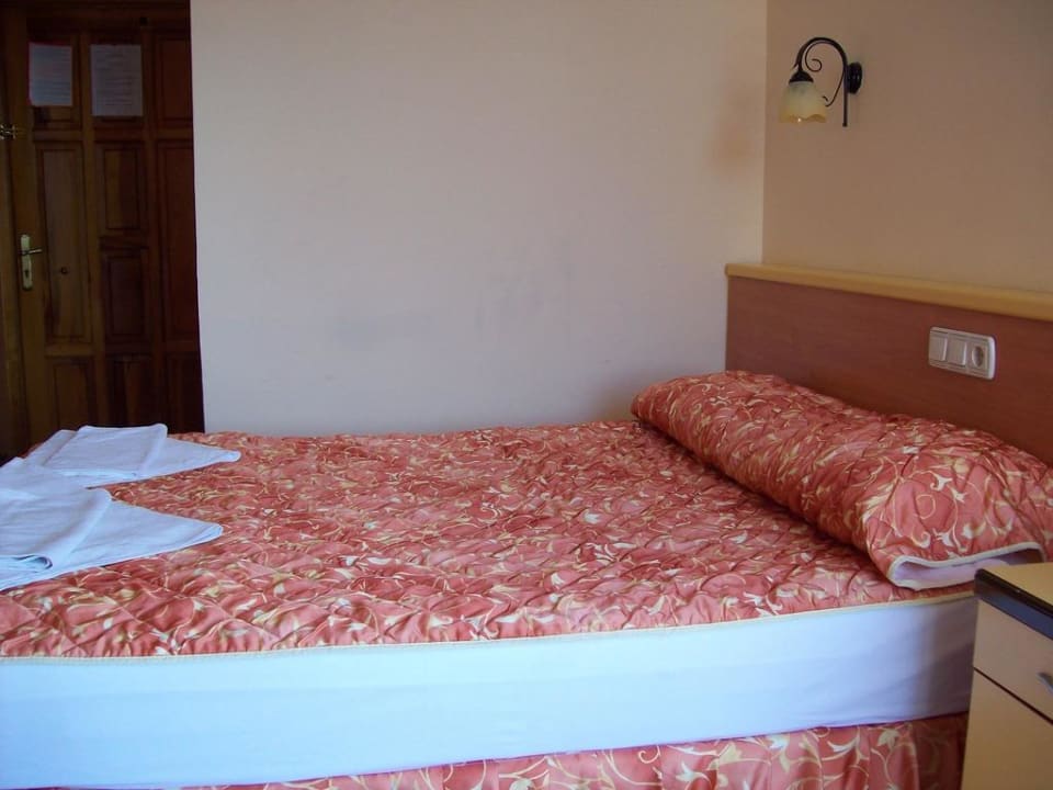 Zimmer bei Ankunft Hotel Kervan