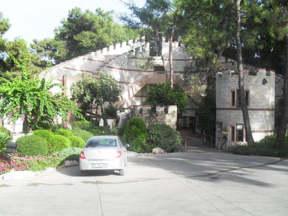 Eingang zur Burg Ulusoy Kemer Holiday Club