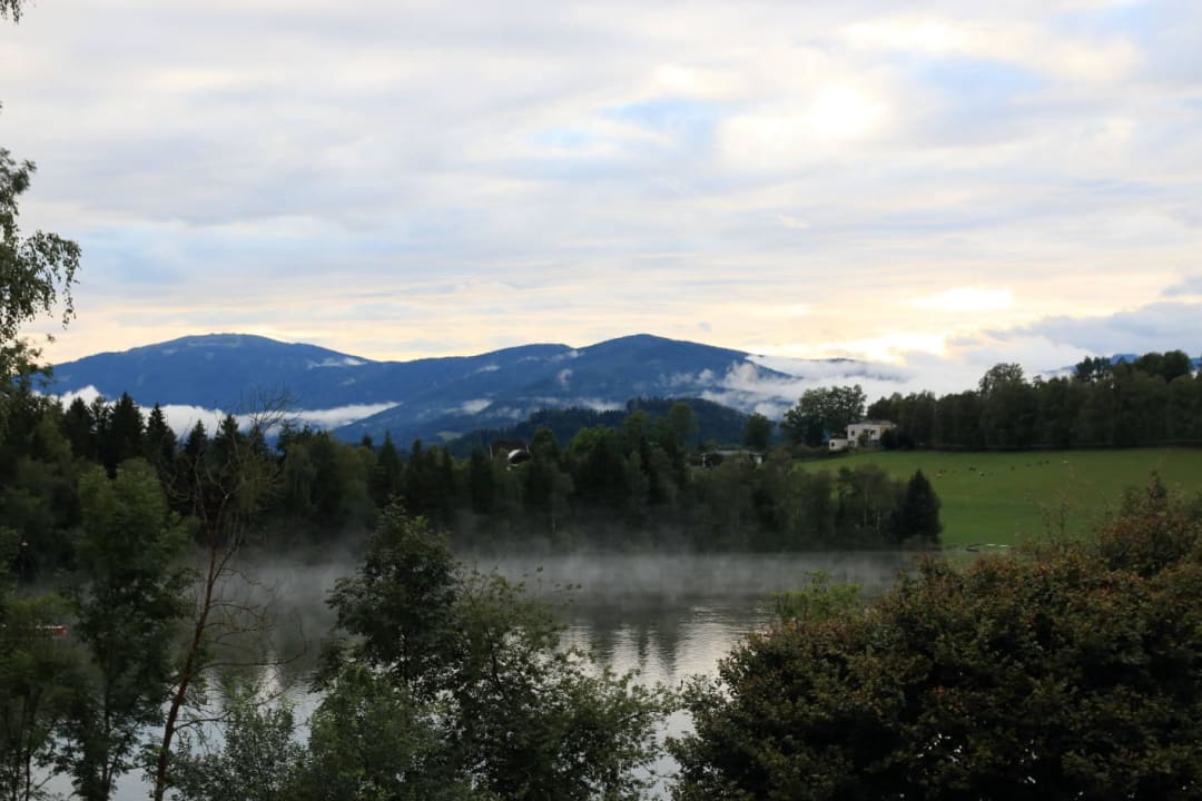 Der Badesee an einem Abend im August Feriendorf am Maltschacher See