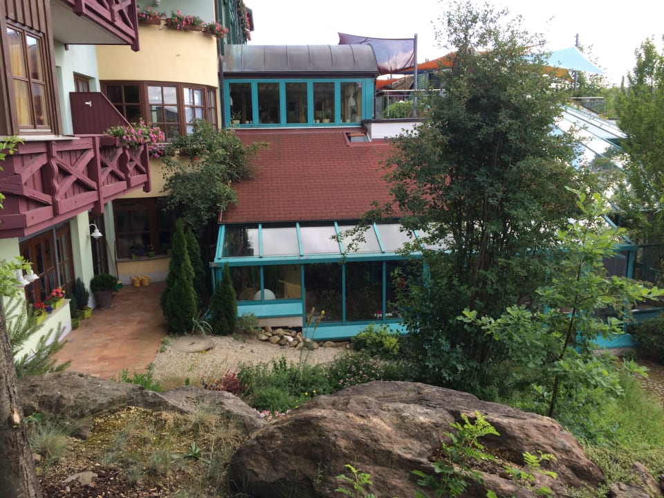 Gartenanlage Spirit & SPA Hotel Birkenhof am Elfenhain