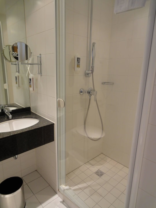 Bad Hotel Mercure Düsseldorf City Nord