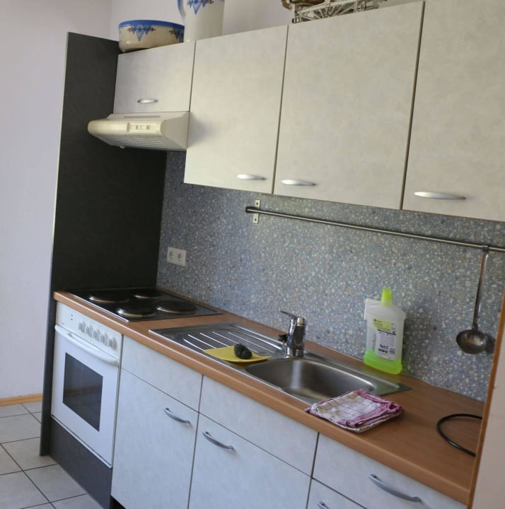 Küchenzeile komplett Apartments Haus Höllbacher