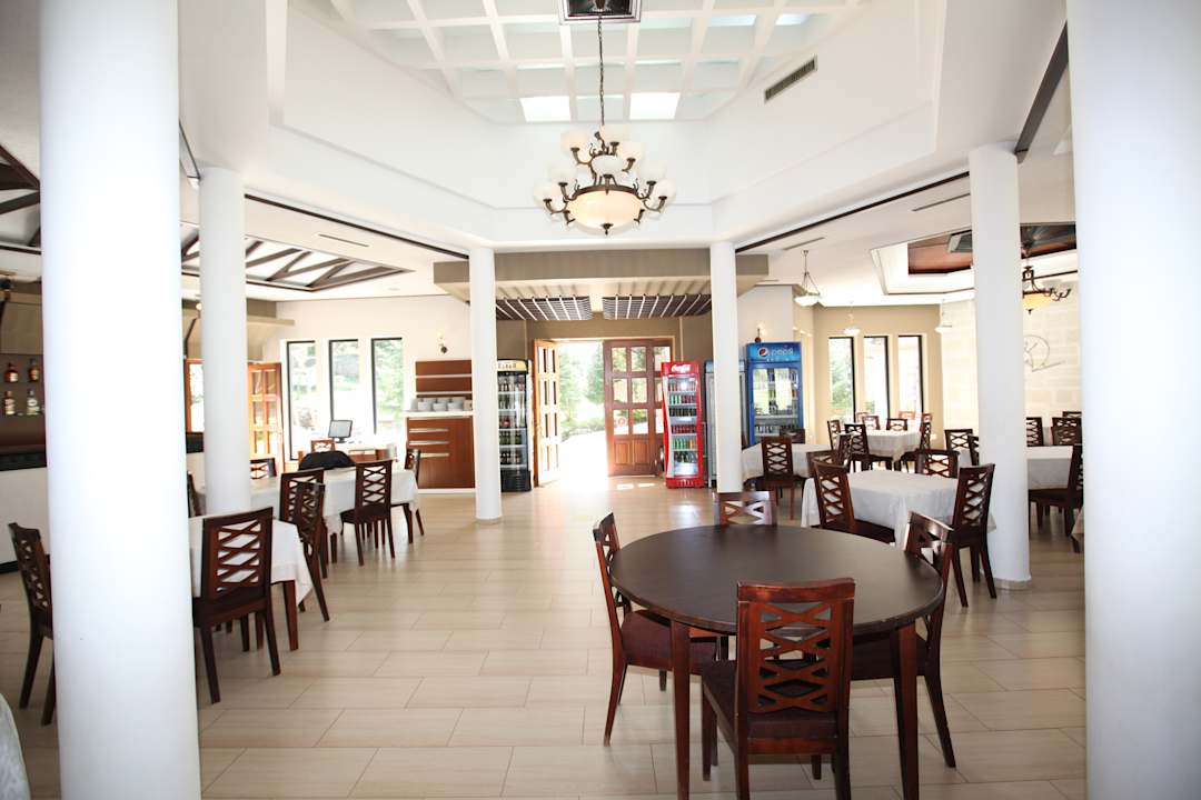 Gastro Hotel Gryka e Kelcyres