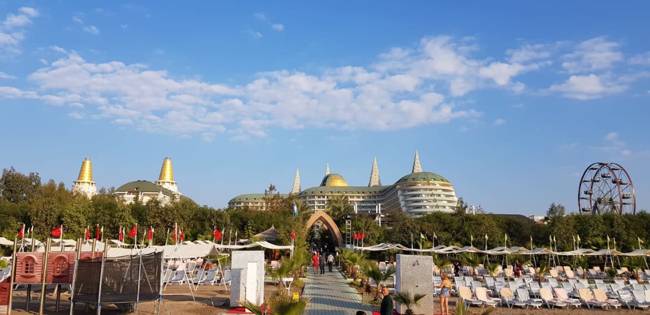 Strand Hotel Delphin Imperial