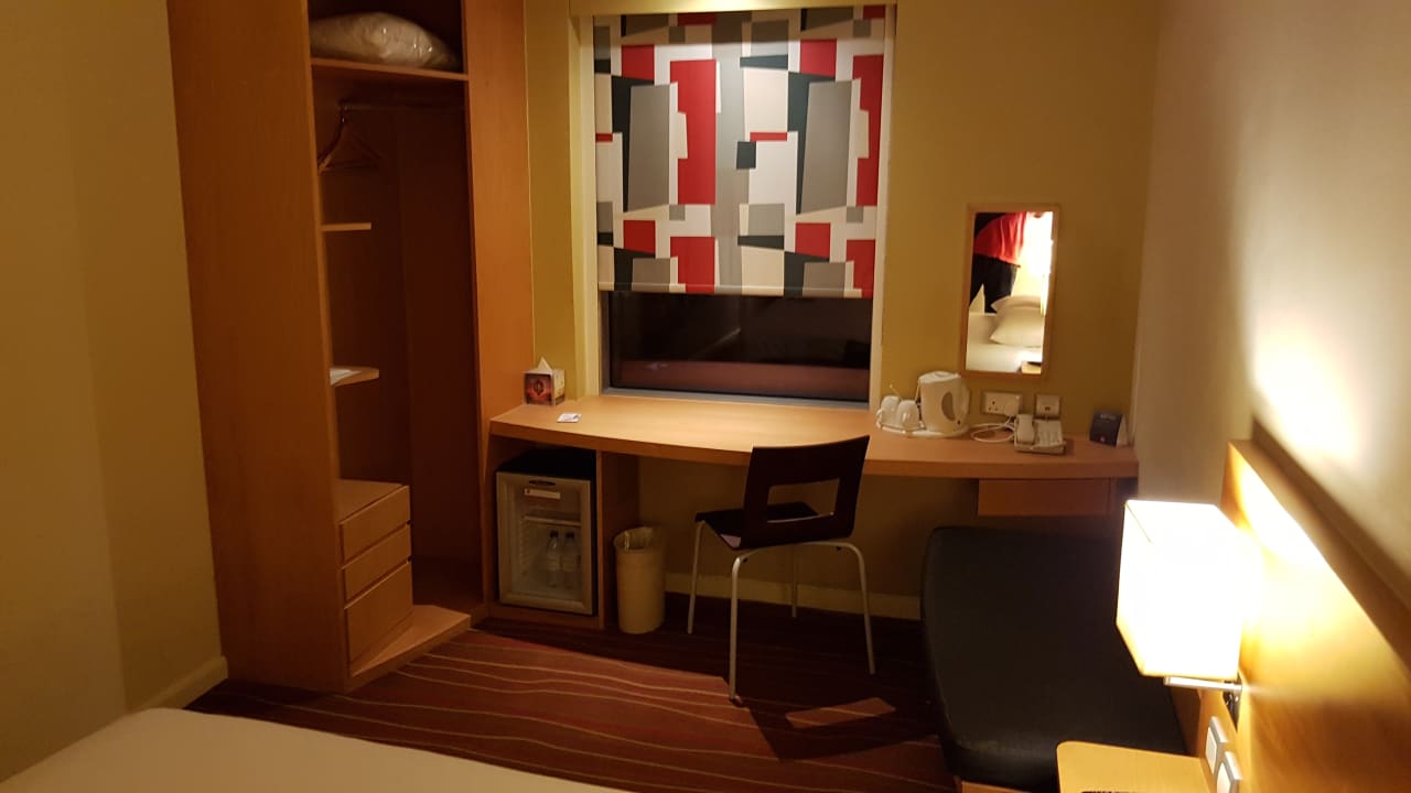 Zimmer ibis Mall Avenue Dubai