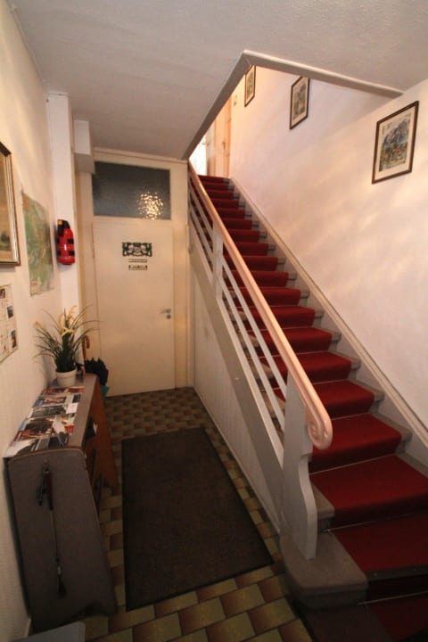 Treppenhaus/Hauseingang Hotel Zum Franziskaner