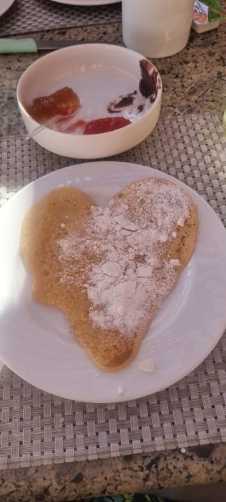 Gastro Three Corners Sea Beach Resort