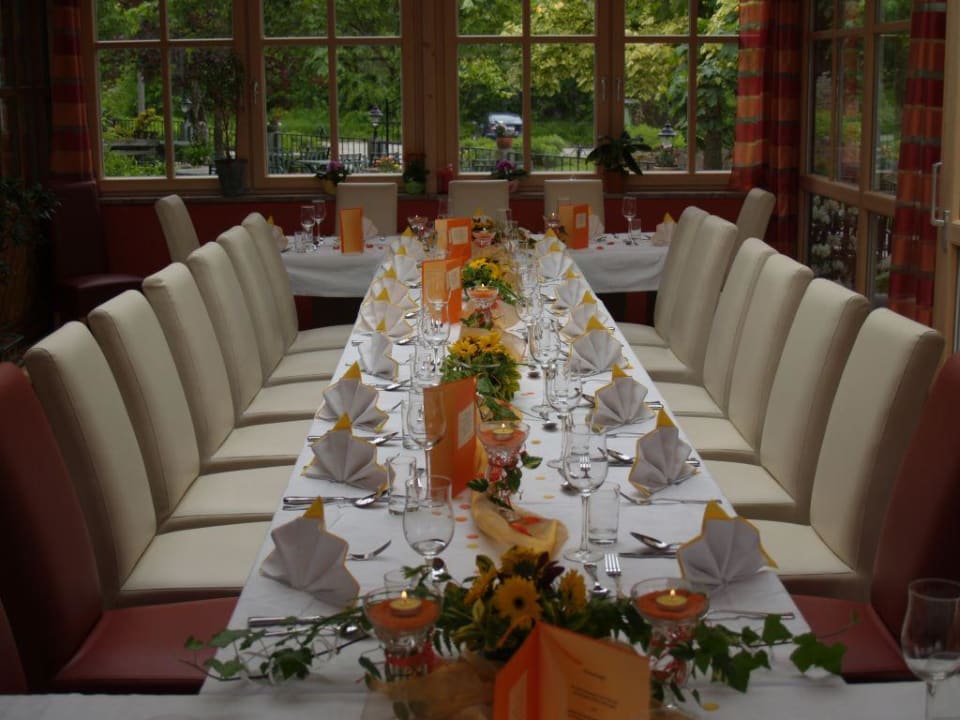 Tafel im Wintergarten Landhotel Mariensäule