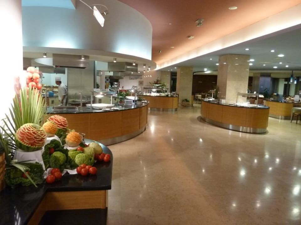 Restaurant um 20:50 Rubin Hotel