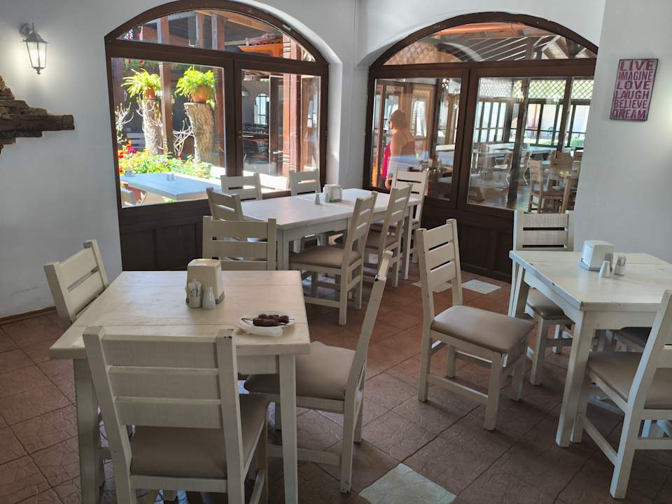 Gastro Hotel Tiara Beach