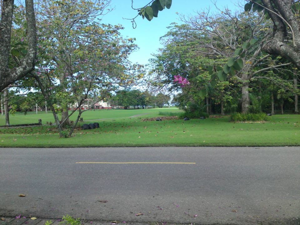 Außenanlage Playa Dorada mit Golfplatz Puerto Plata Village