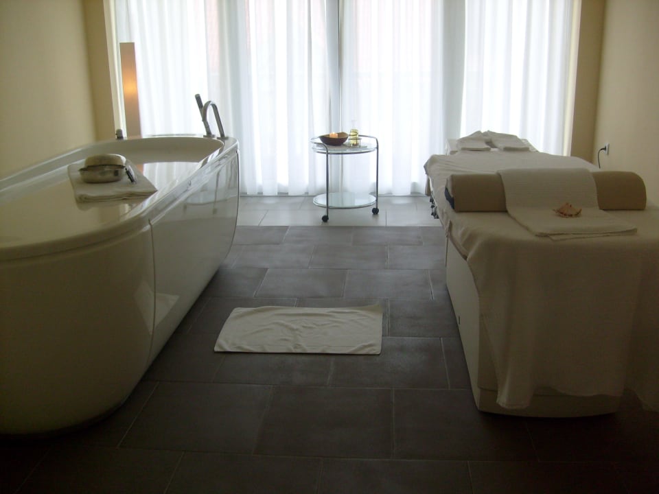 Massage und Bäder Precise Resort Hafendorf Rheinsberg