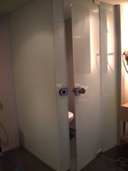 Toilettenkabine im Bad Atlantica Mikri Poli Kos