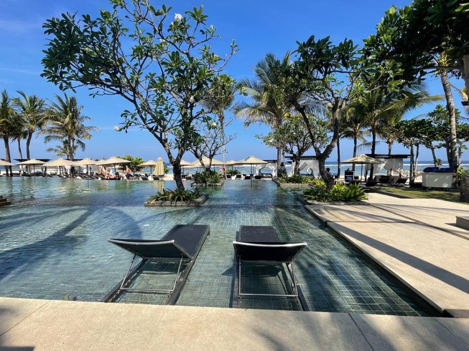 Pool The Ritz-Carlton Bali