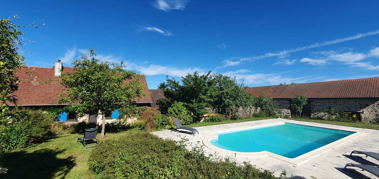 Pool Amazing Home In St Priest La Fougeres