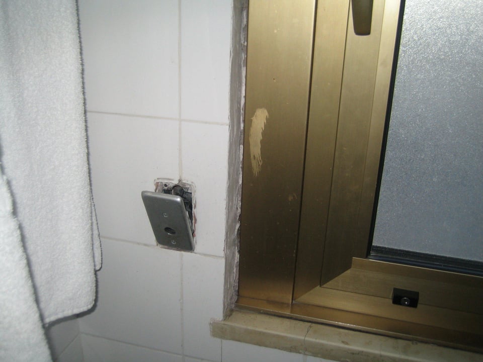 Rolladen defekt NH Collection Roma Centro