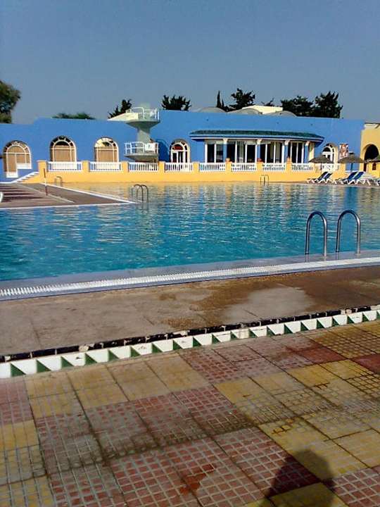 Piscine de natation Hawai Beach Club