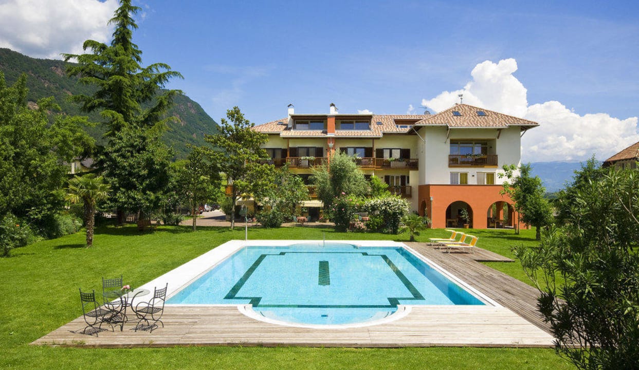 Ihr Urlaubsparadies Weingut Klosterhof Garni-Hotel