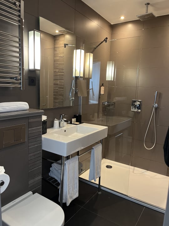 Zimmer Le Grey Hotel