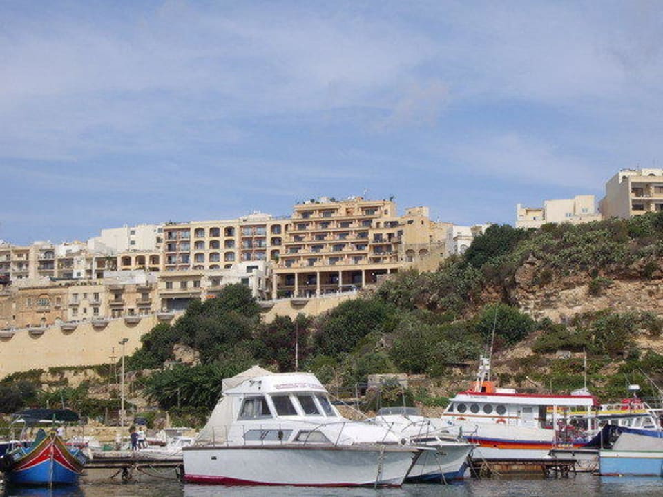 Ankunft mit der Fähre Grand Hotel Gozo