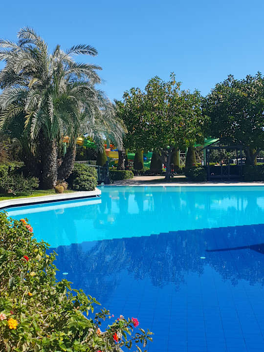 Pool Limak Lara Deluxe Hotel & Resort