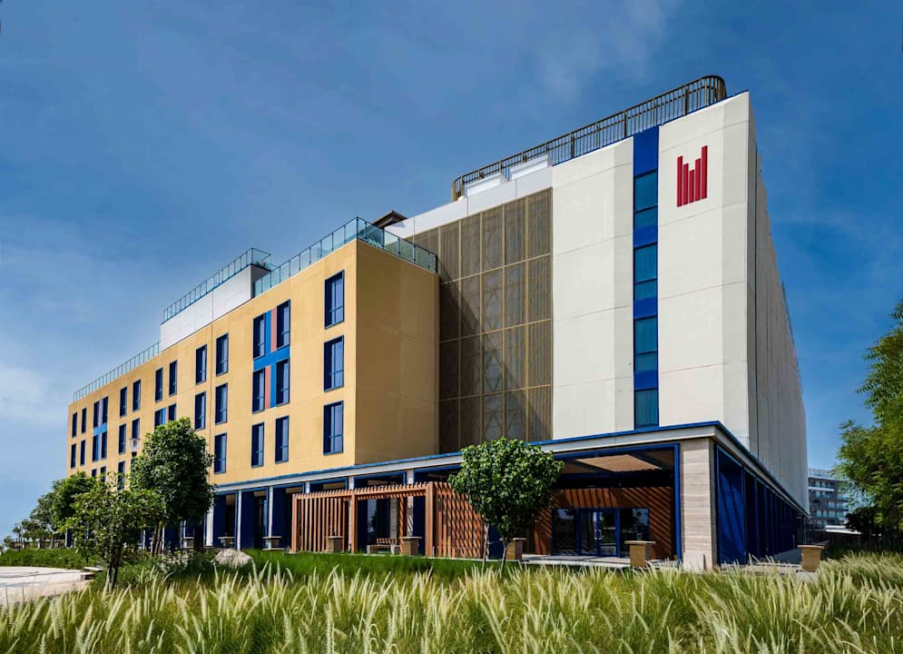 Außenansicht Millennium Residences Saadiyat Island