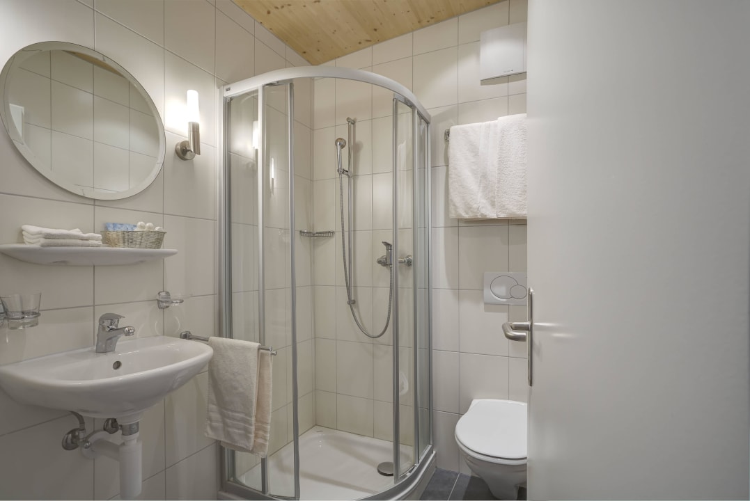 Bad Standard-Zimmer Dépendance Hotel Weisses Rössli