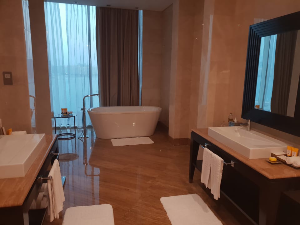 Zimmer Rixos The Palm Hotel & Suites