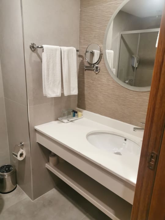 Zimmer Side Story Resort & Spa