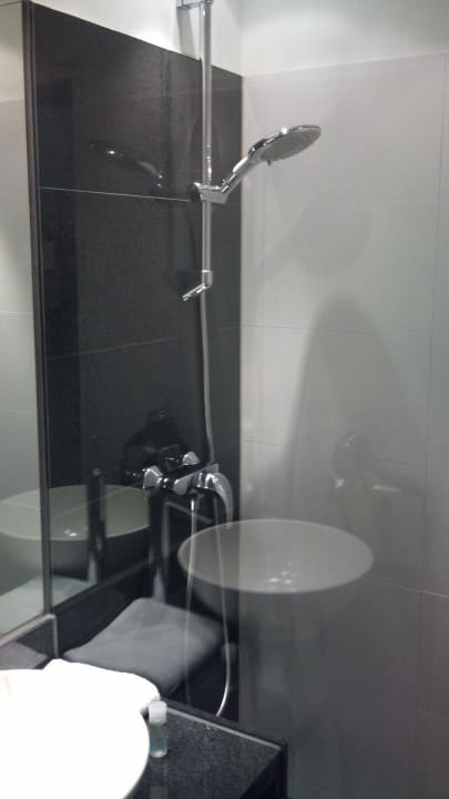 Regendusche Motel One Frankfurt - East Side