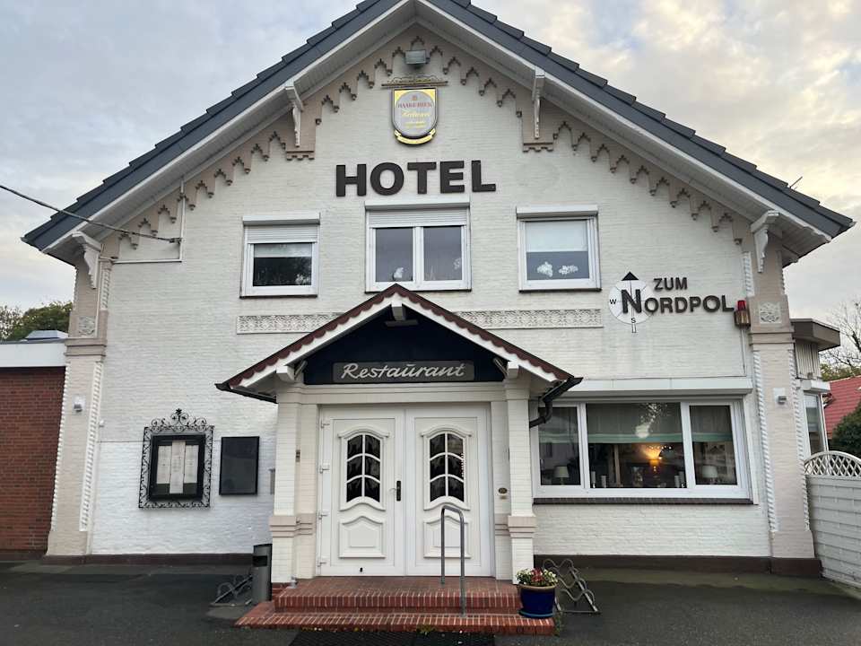 Außenansicht Hotel zum Nordpol