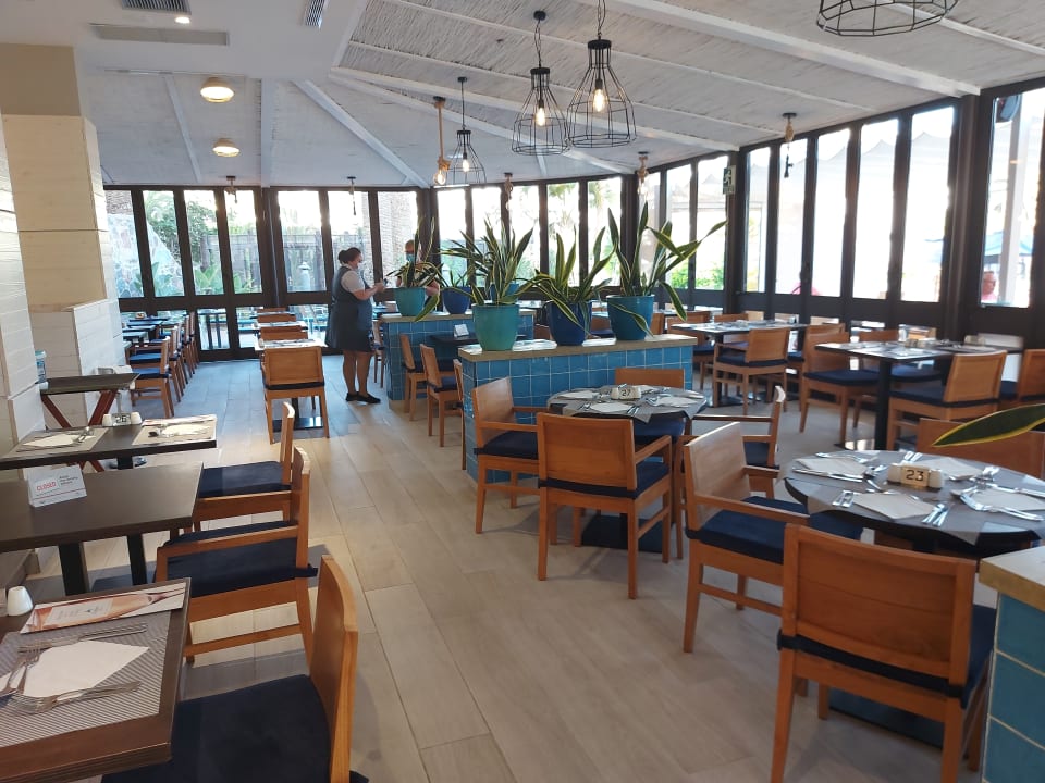 Gastro Corallium Beach by Lopesan Hotels - Adults only