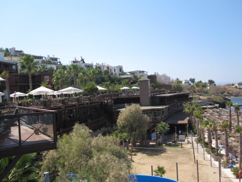 Widok na plażę Delta Hotels By Marriott Bodrum