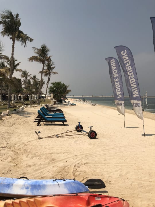 Strand JA Palm Tree Court