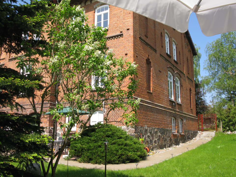 Außenansicht Gutshaus Zietlitz