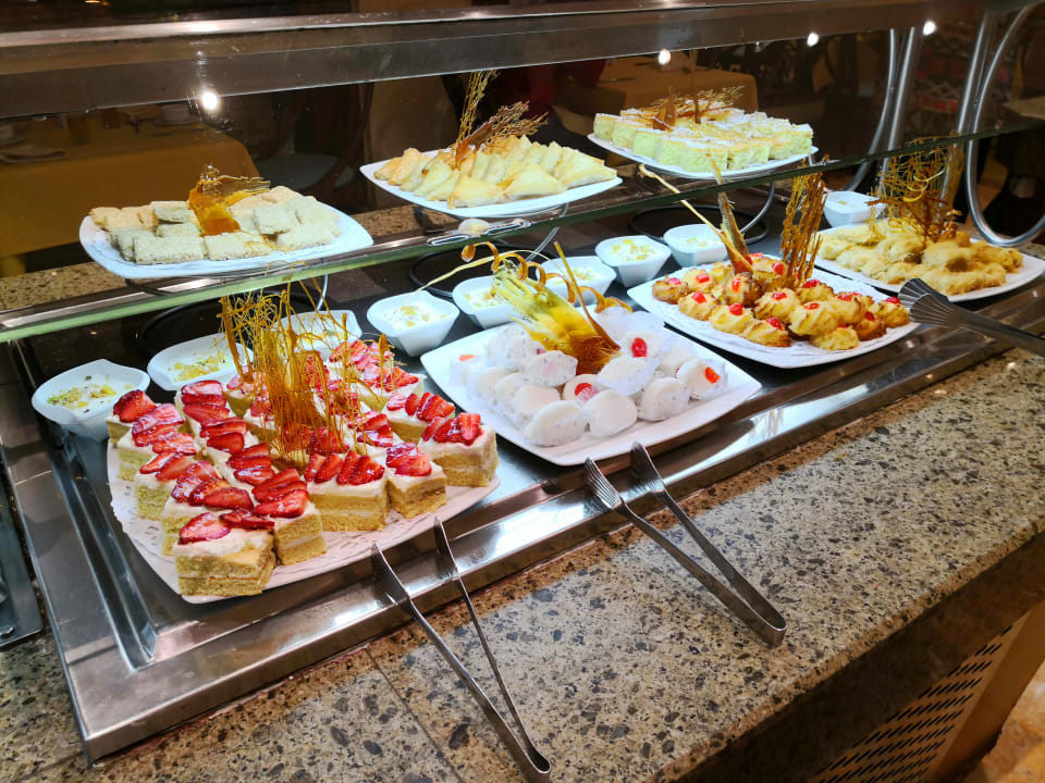 Gastro Imperial Shams Abu Soma