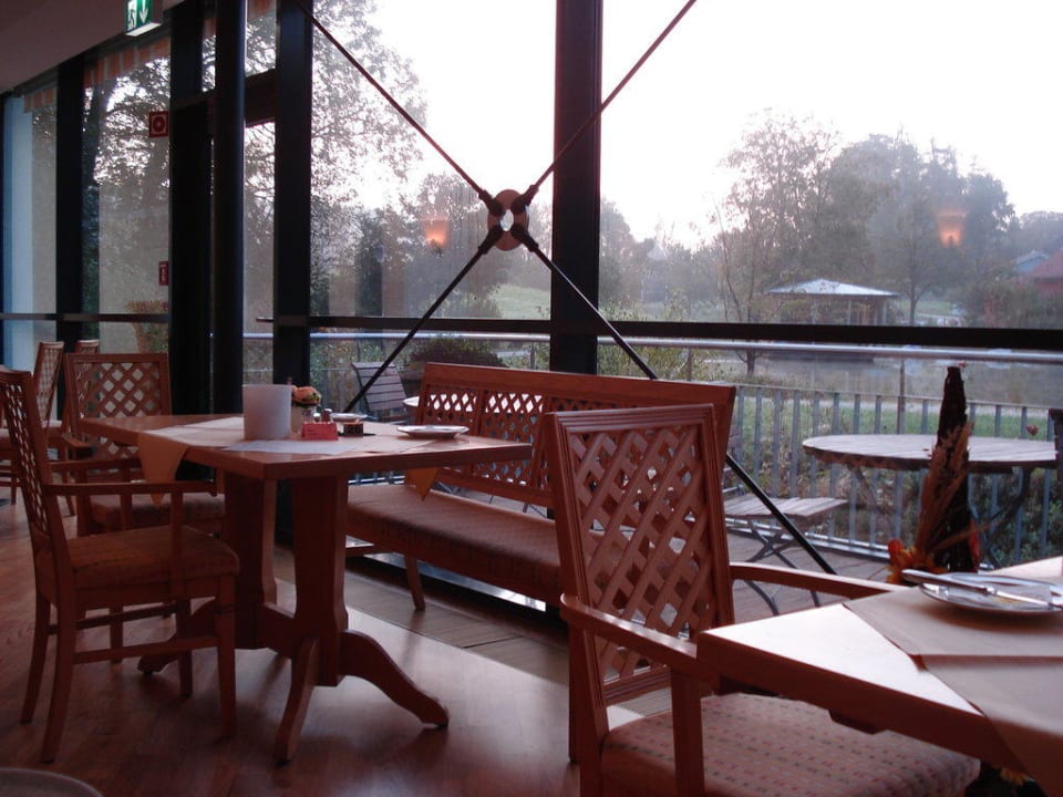 Wintergarten Ströbinger Hof - Therme Wellness Resort