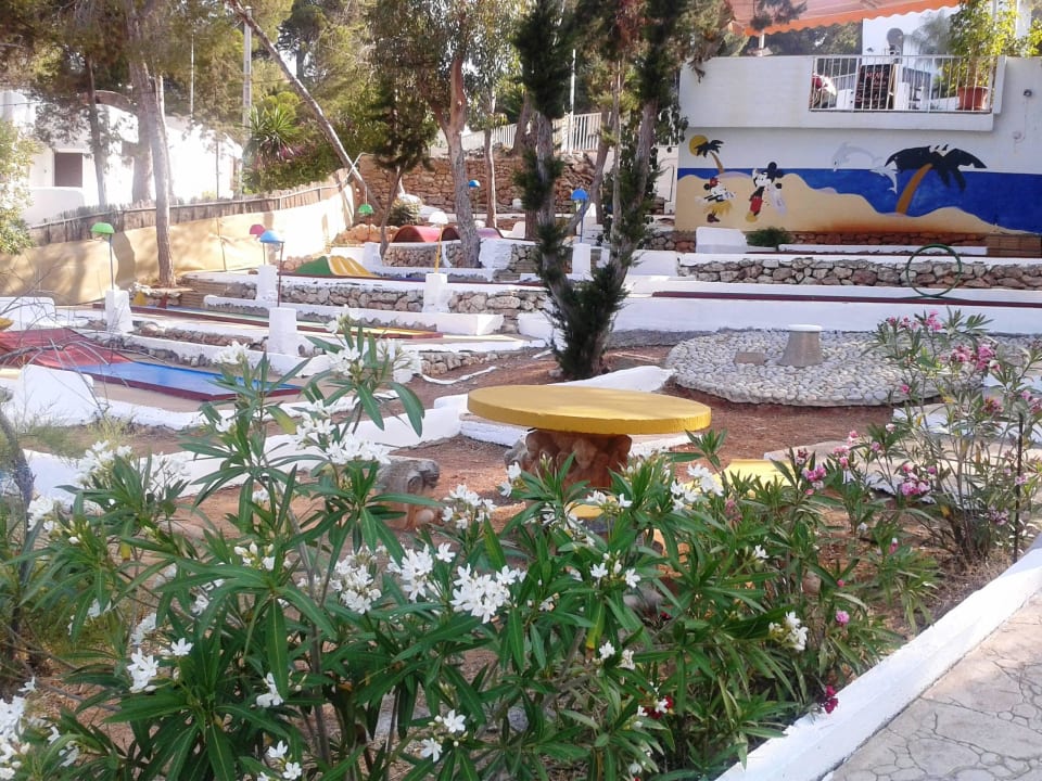 Minigolfanlage 5 Gehminuten vom Hotel Barceló Portinatx - Adults only