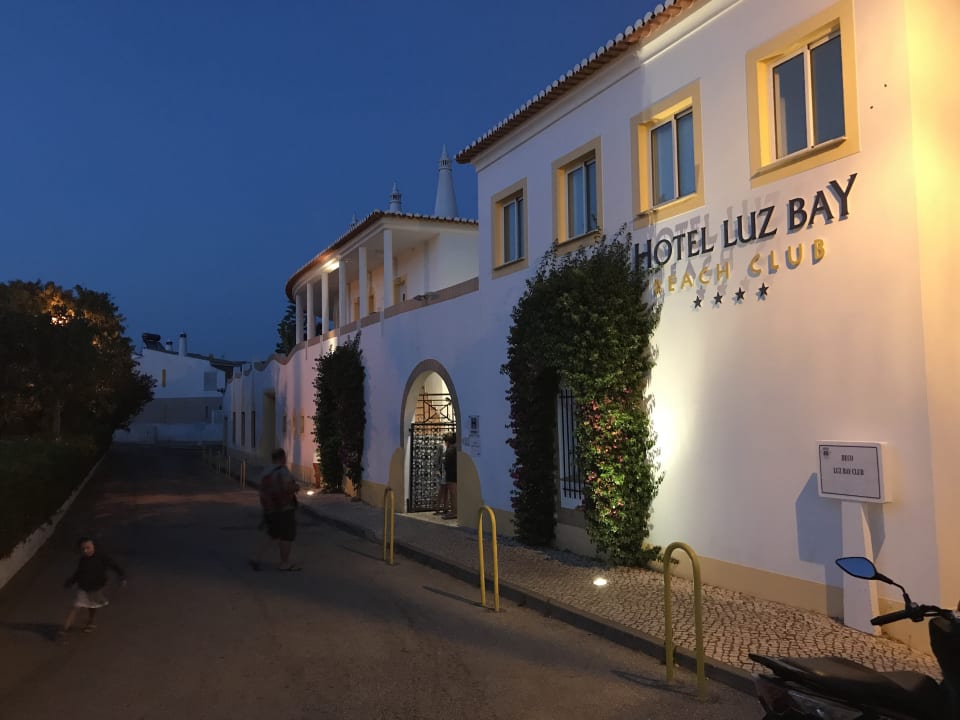 Außenansicht Hotel Luz Bay Club