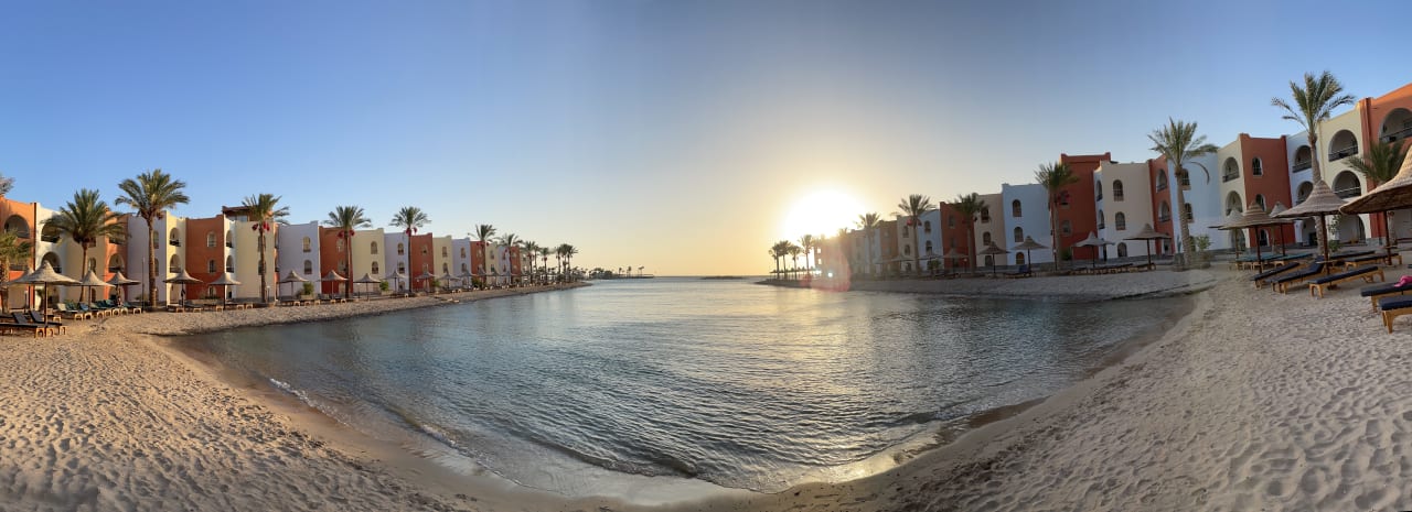 Strand Arabia Azur Resort