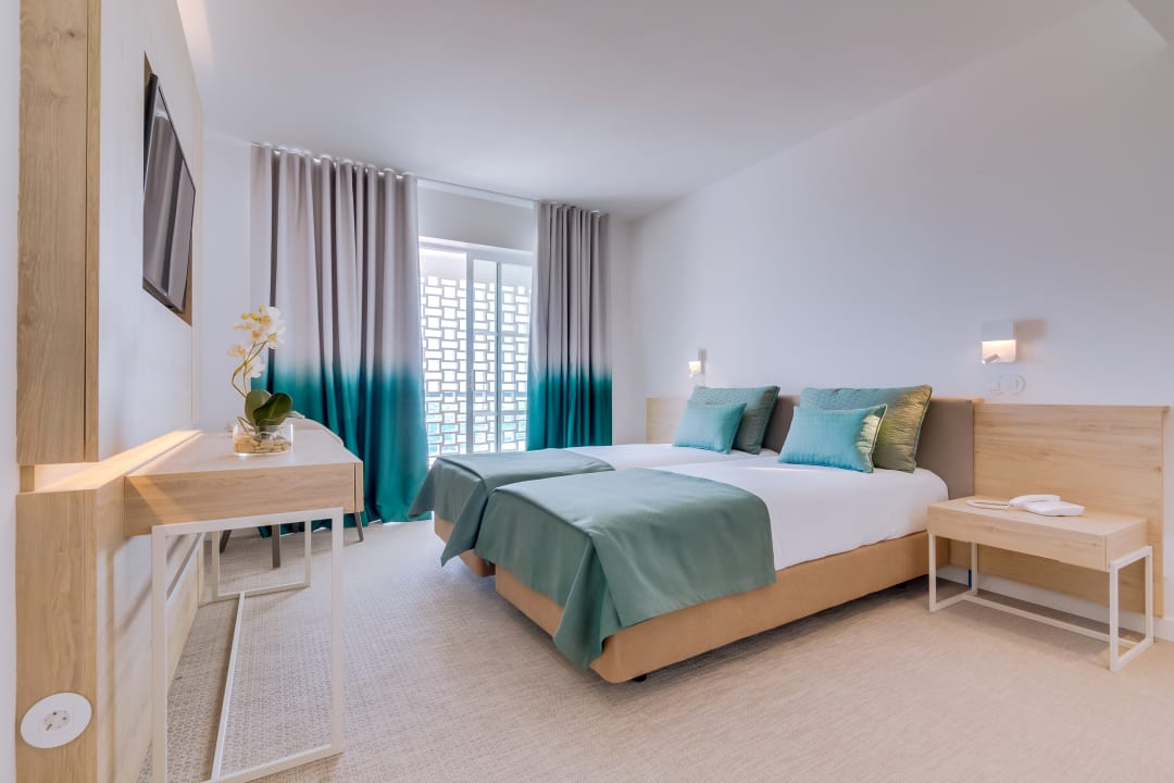 Zimmer Hotel Sol e Mar Adults Only