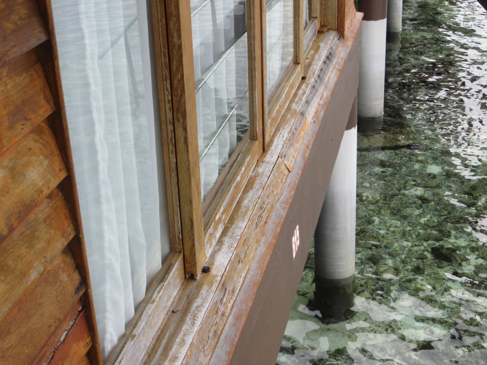 Die Wasservilla von außen Adaaran Select Hudhuran Fushi - Premium All Inclusive