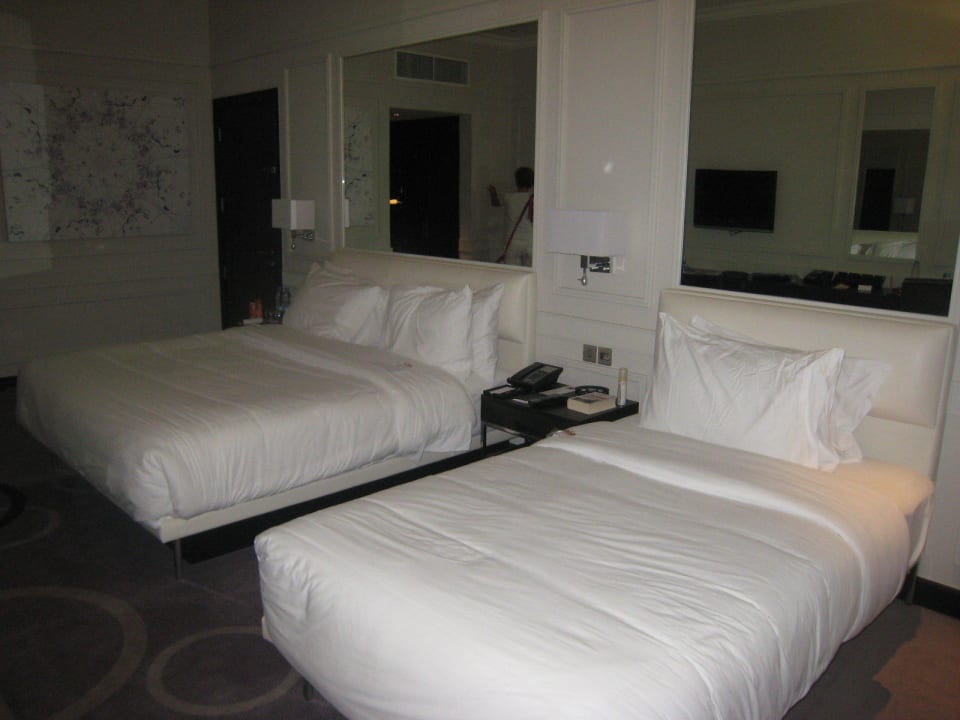 Betten Le Meridien Mina Seyahi Beach Resort & Waterpark